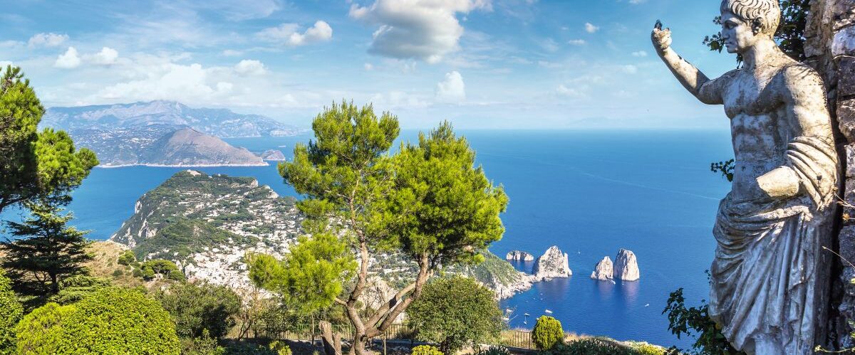 Capri,Island,In,A,Beautiful,Summer,Day,In,Italy