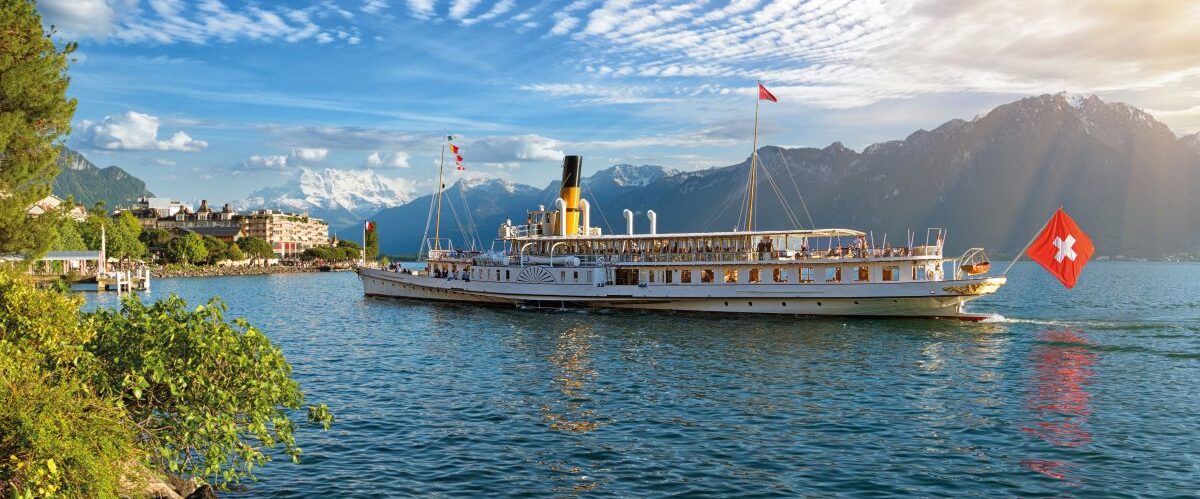 Beautiful summer evening landscape of Lake Geneva in Montreux, S