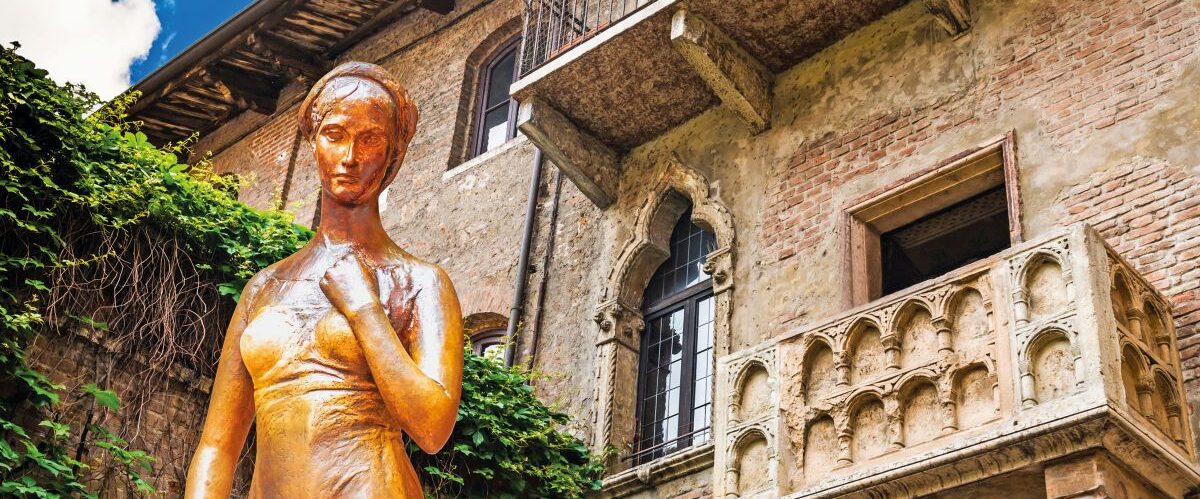 A collage of a bronze statue of Juliet and a balcony juliet Vero